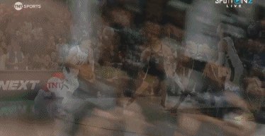 半岛体育APP-天赋怪扣篮大赛级表演！字母碰撞文班真的太炸裂